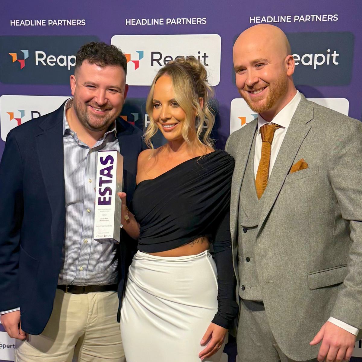 The Levels Financial collecting their ESTAS mortgage broker award
